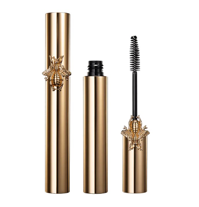 Dal disordine alla coscienza: abbracciare la bellezza dei tubetti di mascara vuoti